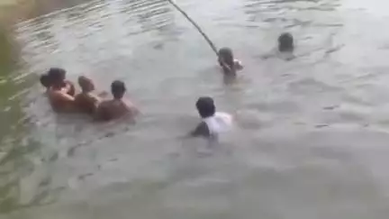 खलीलाबाद: खुशिया, जंगल कला स्थित पक्का पोखरा में नहाने गए युवक की डूबने से हुई मौत, पीएम के बाद घर पहुंचा शव हुआ अंतिम संस्कार