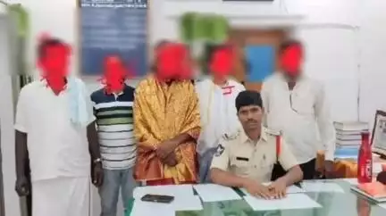 మంత్రాలయం: హెచ్ మురువని గ్రామంలో చెత్త సంపద కేంద్రం వద్ద గుప్త నిధుల తవ్వకాలు కలకలం రేపాయి