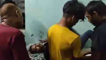 झाझा: शादी समारोह में जा रहे बाइक चालक को अज्ञात बाइक सवार ने टहवा पहाड़ी के पास मारी टक्कर