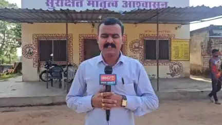 सीतापुर: ललितपुर उप स्वास्थ्य केंद्र में ड्यूटी से नदारद रहते है अधिकारी-कर्मचारी,ग्रामीणों को नहीं मिल रहीं ईलाज #jansamsya