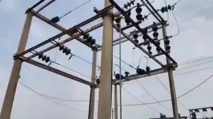 मारवाड़ जंक्शन: मारवाड़ जंक्शन के आऊवा गांव में दो जगह गिरी आकाशीय बिजली, जीएसएस एवं जलदाय टंकी पर मची अफरा-तफरी, जले उपकरण