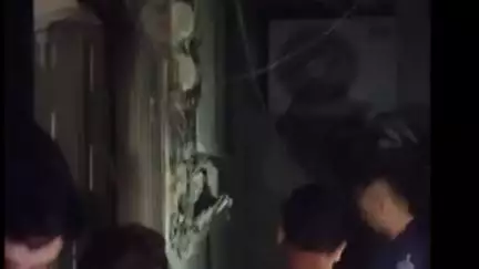 धुळे: ऐंशी फुटी रोड परिसरातील माधव कॉलनीतील घराला आग महापालिका अग्निशामक दलाच्या सर्तकतेने अनर्थ टळला