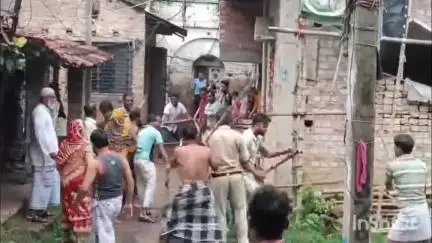 জগৎবল্লভপুর: রাস্তায়  বাঁশের বেড়া দেওয়াকে কেন্দ্র করে দুই পক্ষের মধ্যে মারামারি ঘটনায় গ্রেফতার চার জগৎবল্লভপুর মানসিংহপুর এলাকায়