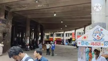 আরামবাগ: হুগলি জেলা সহ আরামবাগ জুড়ে বন্ধ বেসরকারি বাস পরিষেবা,চরম সমস্যায় নিত্যবাস যাত্রী থেকে ছাত্র ছাত্রীরা