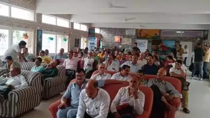 हमीरपुर: हमीरपुर उपायुक्त कार्यालय में नगर निकायों की वार्डबंदी पर दर्ज आपत्तियों की सुनवाई