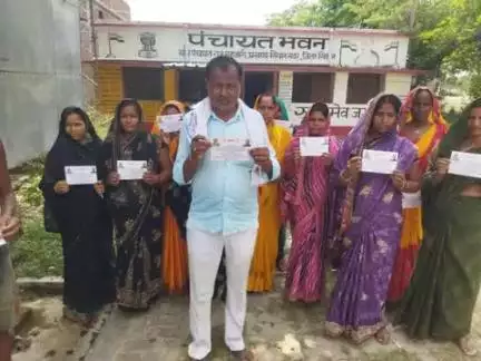दिनांक 20.06.2025 को माननीय श्री नरेन्द्र मोदी जी के सीवान क्षेत्र भ्रमण कार्यकर्म से संबंधित आमंत्रण पत्र वितरण