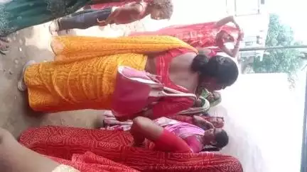 gram Gubra kalan me deepa medam ka gatal viavhar
