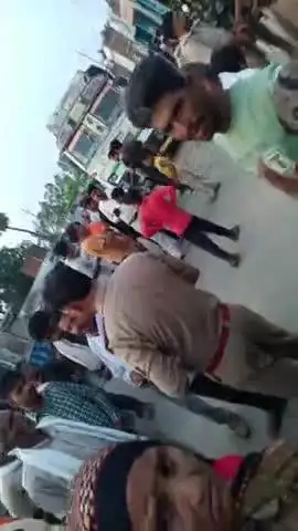थाना खुदागंज शिव निवासी अभयपुर जिसको अर्पित ने शिव को घर से ले जाकर जान से मार डाला और थाना खुदागंज पुलिस कोई करवाई नही