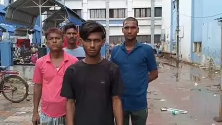 ইংরেজবাজার: সরকারি স্বাস্থ্য ব্যবস্থা ভেঙে পড়েছে চিকিৎসার গাফিলতিতে মা এবং সন্তানের মৃত্যু নিয়ে পুরাটুলিতে বললেন বিজেপি নেতা