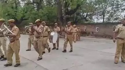 जोधपुर: जोधपुर पुलिस कमिश्नर राजेंद्र सिंह के निर्देशन में पुलिस ने पुलिस लाइन से लेकर सोचती गेट तक किया रुठमार्च