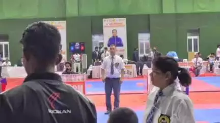 कुल्लू: कुल्लू के हरीश ने कराटे इंडिया ऑर्गेनाइजेशन द्वारा आयोजित 4 राष्ट्रीय कराटे प्रतियोगिता में रैफरी की भूमिका निभाई