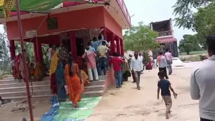 लंभुआ: दुर्गा धाम पांचो धाम में भक्तों का जनसैलाब उमड़ता है, पिताम्बरपुर खुर्द सेमरीपुरुषोत्तमपुर में स्थित है आस्था का केन्द्र