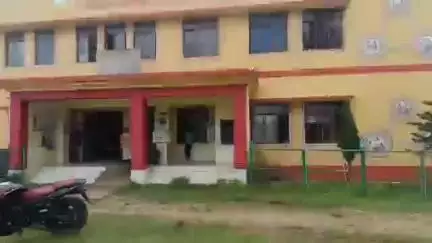 করবুক: বহু বছর ধরে করবুক মহকুমা শিলাছড়ি ব্লকের অধীনে Ghorakappa PHC তে স্বাস্থ্য ব্যবস্থা বেহাল অবস্থা #jansamasya
