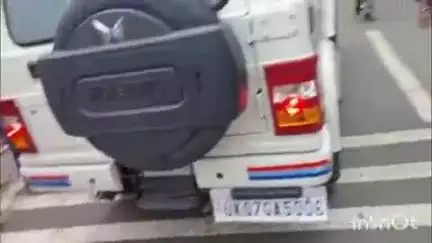 नैनीताल: कैंची धाम के पास पहाड़ी से पत्थरों की चपेट में आने से हरियाणा निवासी 8 वर्षीय युवान चोटिल, पुलिस ने की तत्काल मदद