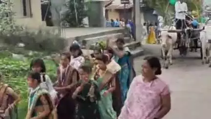 राहुरी: वळण जिल्हा परिषद शाळेत नवगतांचे अनोखे स्वागत