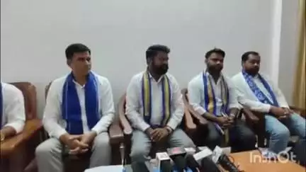 बिजनौर: बिजनौर में बिजली संकट दूर करने हेतु आजाद समाज पार्टी के लोगों ने उठाया मुद्दा, PWD गेस्ट हाउस में की प्रेस कांफ्रेंस