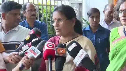 ଭୁବନେଶ୍ବର ମ୍ୟୁନିସିପାଲଟି କର୍ପୋରେସନ: ଲିଙ୍ଗଭିତ୍ତିକ ହିଂସା ନେଇ ରାଜ୍ୟ ମହିଳା ଓ ଶିଶୁ ପ୍ରତିଷ୍ଠାନରେ ପ୍ରତିକ୍ରିୟା ରଖିଲେ ଉପ ମୁଖ୍ୟମନ୍ତ୍ରୀ ପ୍ରଭାତୀ ପରିଡା