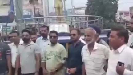 ਹੁਸ਼ਿਆਰਪੁਰ: ਬੱਸ ਅੱਡਾ ਹੁਸ਼ਿਆਰਪੁਰ ਨਜ਼ਦੀਕ ਬੇਗਮਪੁਰਾ ਟਾਈਗਰ ਫੋਰਸ ਵੱਲੋਂ ਫੂਕੇ ਗਏ ਸਰਕਾਰ ਅਤੇ ਗੁਰਪਤਵੰਤ ਸਿੰਘ ਪੰਨੂ ਦੇ ਪੁਤਲੇ