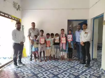 फरसाबहार: घोघराजोर प्राथमिक शाला का उरांव टोली में विलय, बच्चों में दिखा उत्साह और शिक्षकों ने किया स्वागत