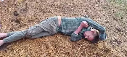 कवर्धा: ग्राम बीरकोना में तिलक पेट्रोल के पास सड़क किनारे घायल अवस्था में बेहोश पड़े व्यक्ति को अस्पताल में कराया भर्ती