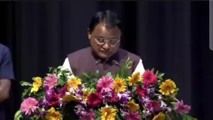 ଭୁବନେଶ୍ବର ମ୍ୟୁନିସିପାଲଟି କର୍ପୋରେସନ: ଭୁବନେଶ୍ୱର ଓୟୁଏଟି ଠାରେ  ନିଯୁକ୍ତି ପତ୍ର ପ୍ରଦାନ କରି ପ୍ରତିକ୍ରିୟା ରଖିଲେ ମୁଖ୍ୟମନ୍ତ୍ରୀ ମୋହନ ଚରଣ ମାଝୀ