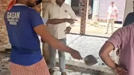 ভাঙড় ১: বোদরা বাজারে শুরু হতে চলেছে নতুন সুপার মার্কেট, কাজ পরিদর্শন করলেন তৃণমূলের অঞ্চল সভাপতি