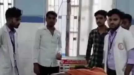 चौसा: चौसा में आसमानी बिजली गिरने से तीन लोगों की मौत, चार घायल और एक मवेशी भी मरा