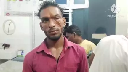 गिरिडीह: पचंबा थाना क्षेत्र के सुग्गासार में बच्चों के झगड़े में मारपीट, 4 घायल, सदर अस्पताल में इलाज जारी