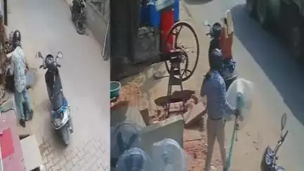 महावन: कस्बा राया क्षेत्र में स्कूटी सवारों ने दो जगह चोरी की घटना को दिया अंजाम, वारदात सीसीटीवी कैमरे में कैद