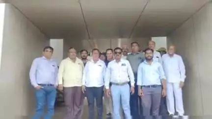 ડીસા મંગલપાર્ક સોસાયટીના રહીશોએ પીવાના પાણીની સમસ્યાને લઇને પાલિકા કચેરી ખાતે રજુઆત કરાઈ.#Jansamasya