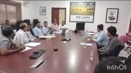 बड़गांव: जिला कलेक्टर नमित मेहता की अध्यक्षता में 'राइजिंग राजस्थान' के तहत एमओयू प्रगति की समीक्षा बैठक, पर्यटन निवेश को मिलेगा