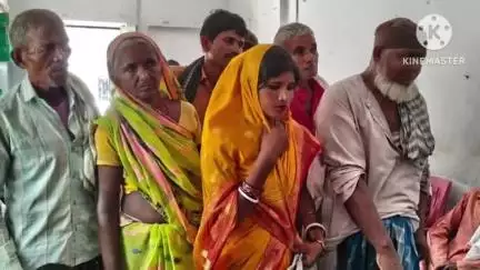 इस्लामपुर: इस्लामपुर के राजद कार्यालय में विधायक राकेश कुमार रौशन ने लगाया जनता दरबार, सुनी लोगों की समस्यायें