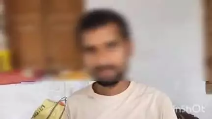 मढ़ौरा: मिर्जापुर से शराब मामले में फरार अभियुक्त कारोबारी ‌गिरफ्तार