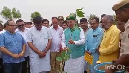 बीकानेर: बीकानेर दौरे पर रहे अर्जुन राम मेघवाल ने जोड़बीड़ में पत्रकारों से की वार्ता