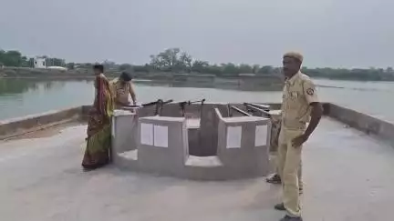 ખંભાત: મીતલીમાં કૂવે કપડાં ધોવા આવેલ દલિત સમાજના વૃદ્ધ મહિલાને ગાળો બોલી ગડદા માર મારનાર વિરુદ્ધ આખરે એટ્રોસિટીનો ગુનો નોંધાયો