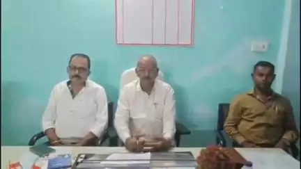 मधुबनी: नगर निगम कार्यालय में मेयर अरुण राय की अध्यक्षता में बैठक आयोजित हुई