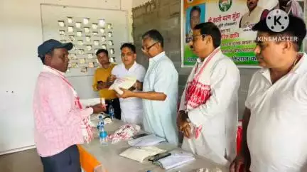 खूंटी: खूंटी सांसद के आवास पर काला नमक धान की खेती का प्रशिक्षण दिया गया