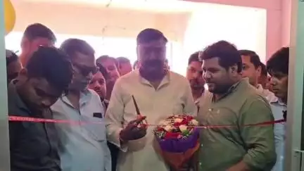 लहरपुर: लहरपुर क्षेत्र में न्यू ए एस हॉस्पिटल का शुभारंभ पूर्व ब्लाक प्रमुख राघवेंद्र प्रताप सिंह ने किया