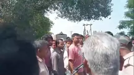 धनौरा: बछरायूं के गांव कुम्हारपुरा के पास तेज रफ्तार रोडवेज बस ने बाइक सवार को मारी टक्कर, मौके पर हुई मौत