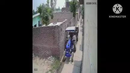 गुन्नौर: गांव रैंदा में दिनदहाड़े घर के सामने खड़ी बाइक चोरी की सीसीटीवी फुटेज सोशल मीडिया पर हुई वायरल