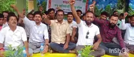 ৰঙিয়া ভাগ: ৰঙিয়াত বৃহৎ নদীবান্ধ বন্ধ কৰা, বান-খহনীয়াক ৰাষ্ট্ৰীয় সমস্যাৰূপে ঘোষণাৰ দাবীত অসম জাতীয়তাবাদী যুৱ ছাত্ৰ পৰিষদৰ প্ৰতিবাদ