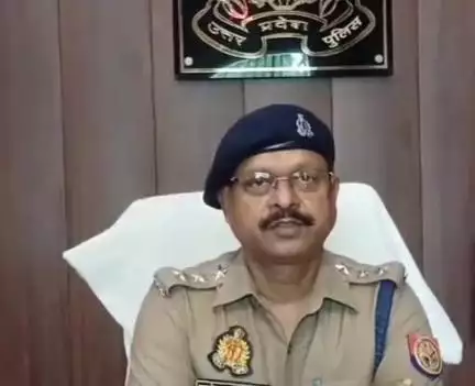 इटवा: मन्नीजोत गांव में दिवाल गिराने के मामले में त्रिलोकपुर पुलिस ने मुकदमा दर्ज कर आरोपी को किया गिरफ्तार, CO ने दी जानकारी