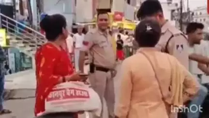 हुज़ूर: रीवा: शिल्पी प्लाज़ा क्षेत्र में यातायात पुलिस की सख्ती, वाहनों पर हुई चालानी कार्रवाई