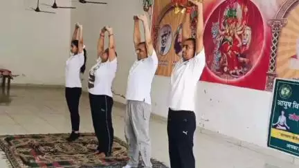 बंगाणा: अंतर्राष्ट्रीय योग दिवस की तैयारी में जुटा आयुष विभाग, जोगी पंगा में चल रहा सत्र