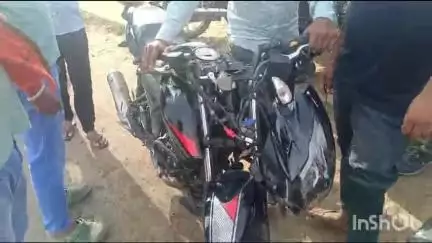 देवरी: चतरो: दो बाइकों की टक्कर में दोनों बाइक सवार युवक हुए घायल