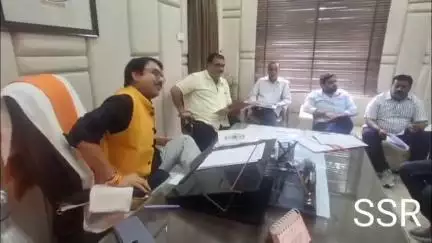 रतलाम नगर: नगर निगम: महापौर परिषद ने महापौर कक्ष में जनहितैषी प्रस्तावों को दी स्वीकृति