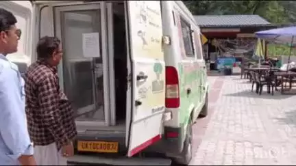 जोशियाड़ा: जिला सहकारी बैंक ने गंगोत्री और यमुनोत्री यात्रा रूट पर विभिन्न जगहों पर तीर्थयात्रियों को एटीएम सेवा उपलब्ध कराई