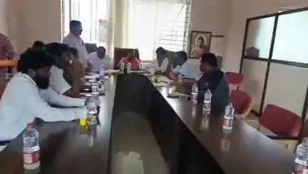 ಹನೂರು: ಹನೂರು ಪಟ್ಟಣದ ಅಭಿವೃದ್ಧಿಗೆ ಪಕ್ಷಾತೀತ ಸಹಕಾರ ಅಗತ್ಯ: ಪಟ್ಟಣದಲ್ಲಿ ಅಧ್ಯಕ್ಷೆ ಮುಮ್ತಾಜ್ ಭಾನು