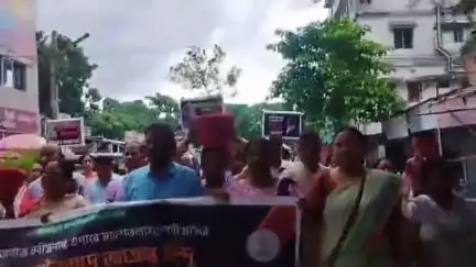 কোচবিহার ১: কোচবিহার শহরে প্রতিবাদ মিছিলের শামিল হল জেলা বিজেপি, উপস্থিত জেলা সভাপতি ও বিধায়ক