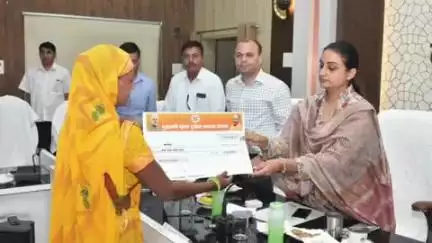 बुलंदशहर: मुख्यमंत्री कृषक दुर्घटना कल्याण योजना के अंतर्गत ₹561.86 करोड़ की सहायता राशि का हुआ ऑनलाइन अंतरण